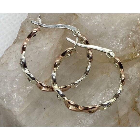 Vintage IBB Hoop Earrings Two Tone Infinity Sterling 925 Silver 0.75''‎ Dainty - Picture 6 of 9